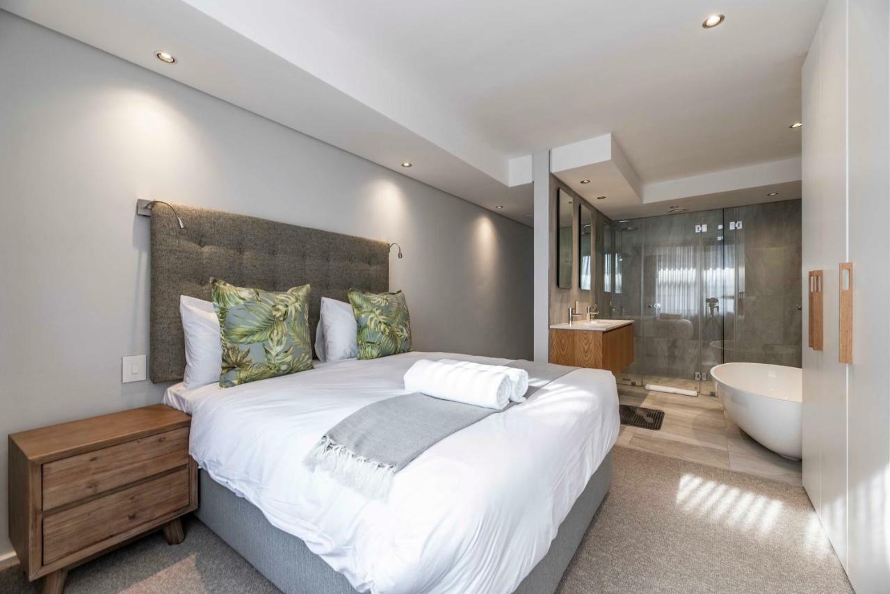 505 The Cosmopolitan.. Luxury At Its Best!!! Kaapstad Buitenkant foto